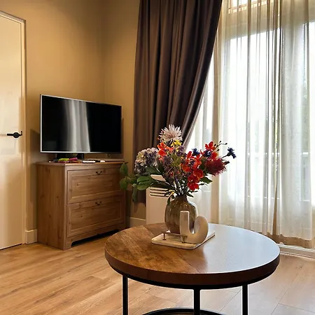 Lovely Spacious 잔드보르트