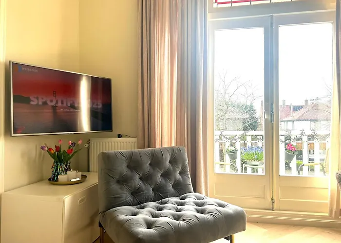 Appartement Lovely Spacious Zandvoort